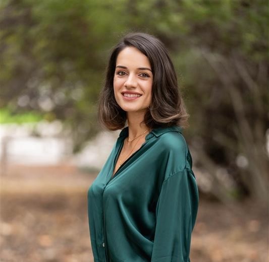 Meet Dr. Anna Tosti, Periodontist in Naples FL